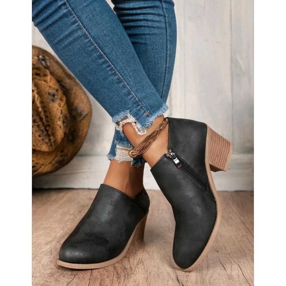 Chunky Heel Ankle Boots With Side Zipper Design Fashion Round Toe Black 6.5